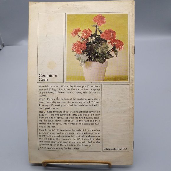 Vintage Making Artificial Flower Arrangements by Gene Taylor, 1969 Pattern Book - Picture 3 of 3
